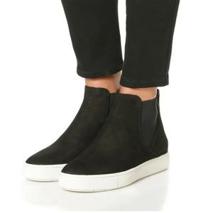 VINCE Newlyn bootie NWOT